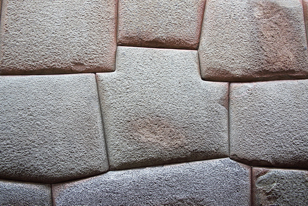 Inca Stone wall made from huge granite blocks fitted skillfully together using no cement, a fine example of Inca craftsmanship, Cuzco, Peru, South America