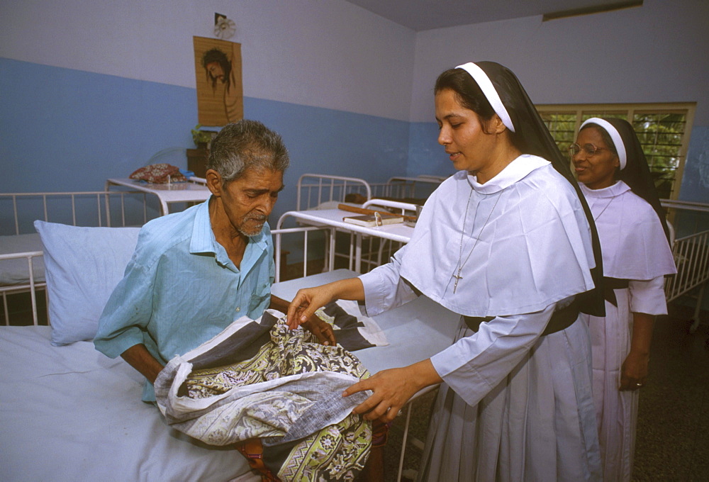 India - health: saint josephs hospice for cancer patients, kottayam, kerala