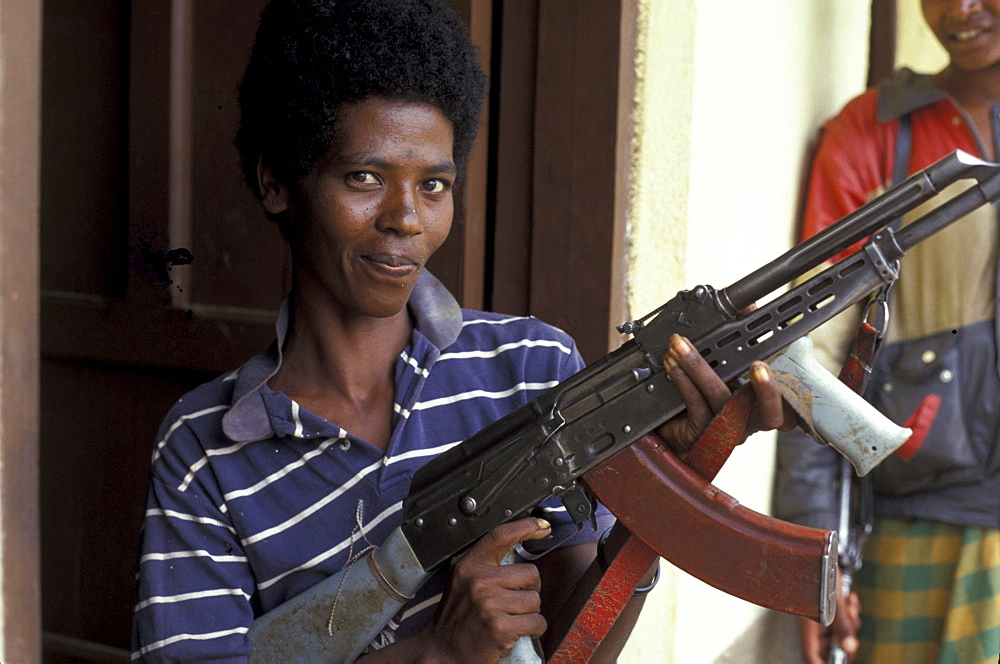 Ethiopia female soldier of the oroma liberation front, hararge