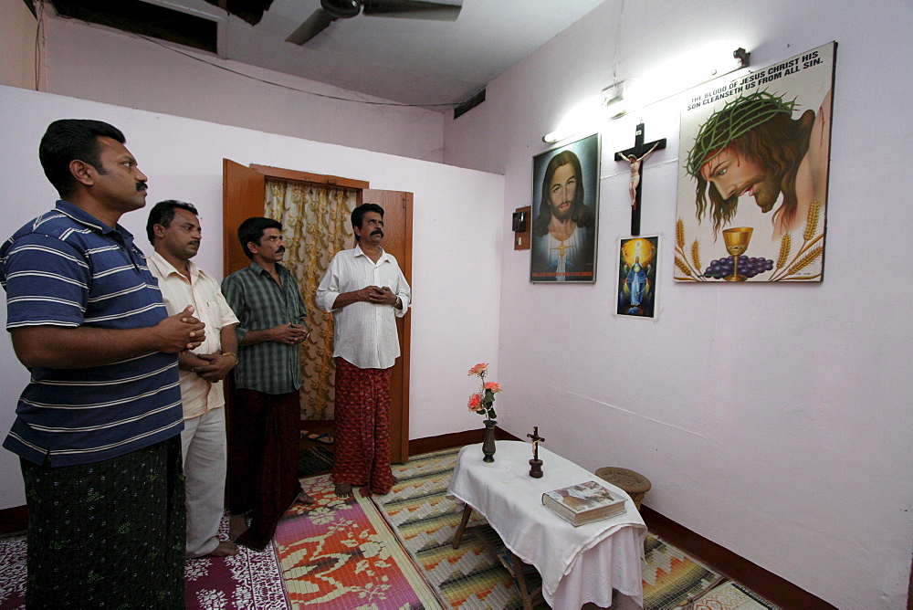 India jesus fraternity, a project which rehabilitates ex, convicts, run by clarentian syro, malabar catholic fathers in ernakulum, kerala. At shanti bhavan ashram, a halfway house where inmates stay while jobs, and in some cases wives and houses, are found for them.