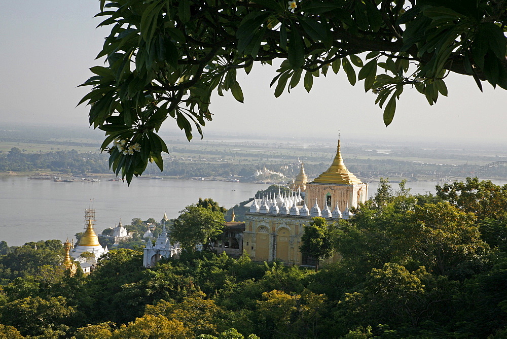 Myanmar temple at sagaing 