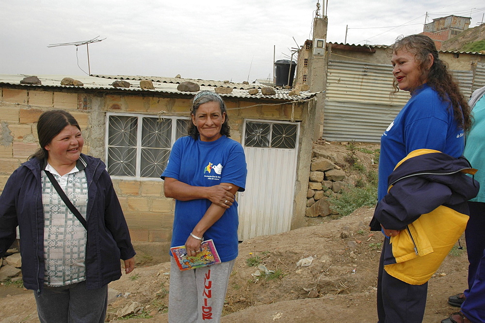 Colombia women of altos de cazuca, bogota