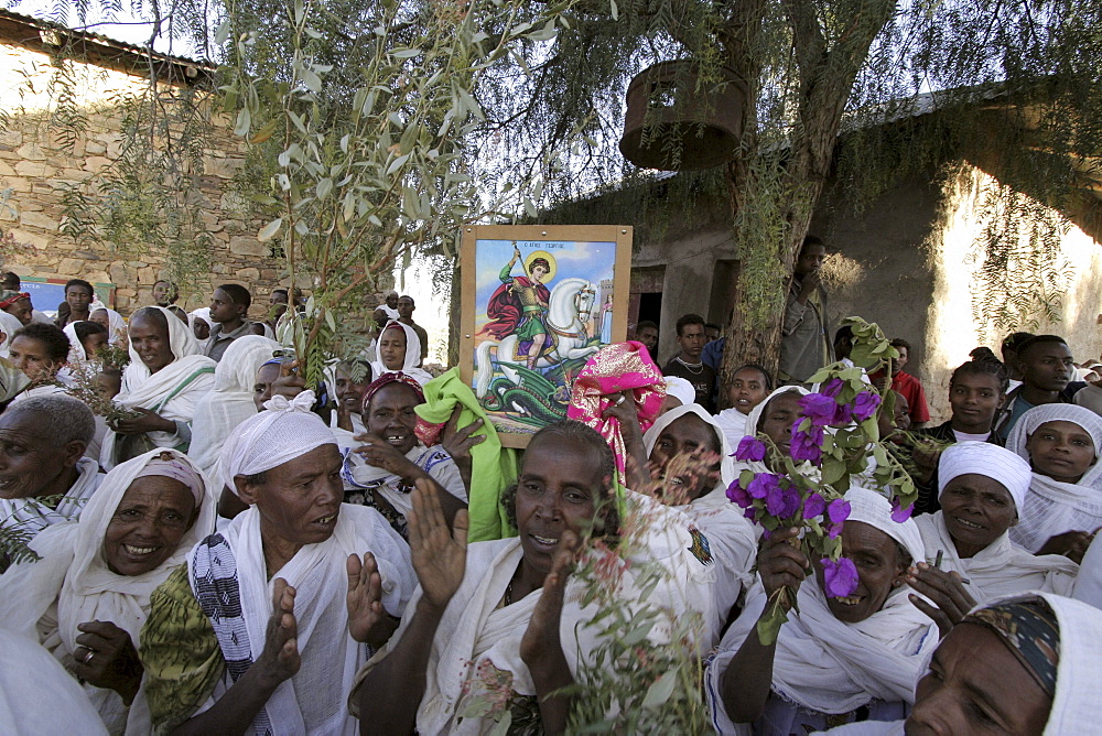 Ethiopia girogis church, adwa, dring a ceremony when patriarch paulos made a visit. Tigray. Onlookers at the event