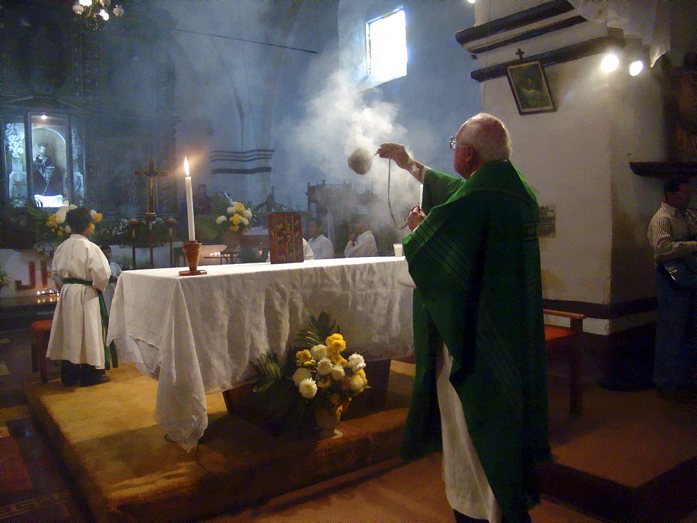 Guatemala us parish priest father greg schafer officiating at sunday mass, san lucas toliman