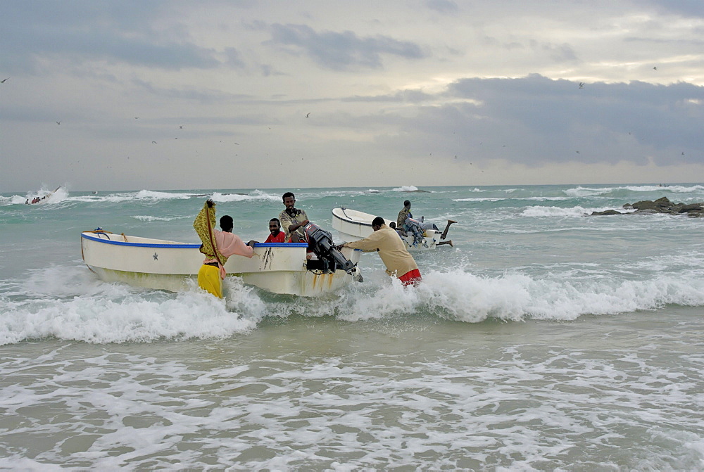 Hardest hit was a 650 kilometers stretch of the somali coastline between garacad (mudung region) and xaafuun (bari region), which forms part of the puntland province near the horn of africa. The tsunami resulted in the death of some 300 people and extensive destruction of shelters, houses and water sources as well as fishing gear. The livelihoods of many people residing in towns and small villages along the somali indian ocean coastline, particularly in the northern regions, were devastated