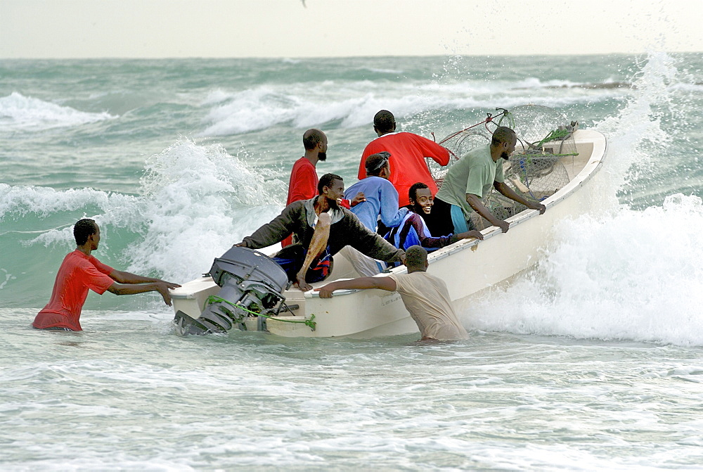 Hardest hit was a 650 kilometers stretch of the somali coastline between garacad (mudung region) and xaafuun (bari region), which forms part of the puntland province near the horn of africa. The tsunami resulted in the death of some 300 people and extensive destruction of shelters, houses and water sources as well as fishing gear. The livelihoods of many people residing in towns and small villages along the somali indian ocean coastline, particularly in the northern regions, were devastated