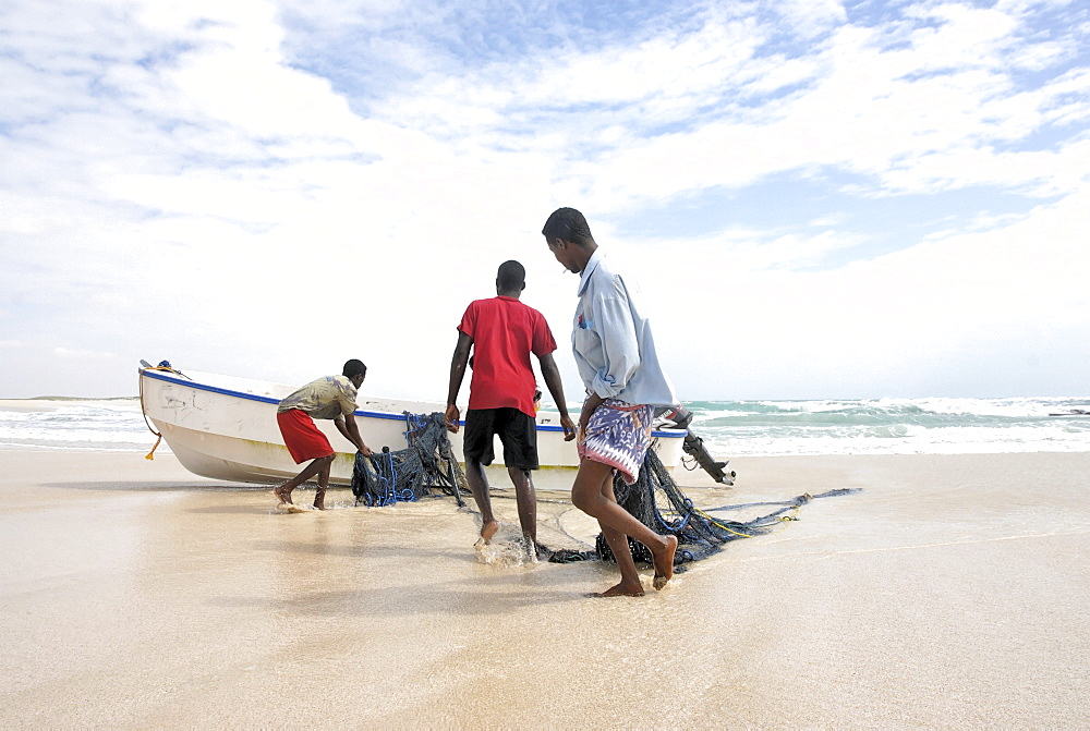 Hardest hit was a 650 kilometers stretch of the somali coastline between garacad (mudung region) and xaafuun (bari region), which forms part of the puntland province near the horn of africa. The tsunami resulted in the death of some 300 people and extensive destruction of shelters, houses and water sources as well as fishing gear. The livelihoods of many people residing in towns and small villages along the somali indian ocean coastline, particularly in the northern regions, were devastated