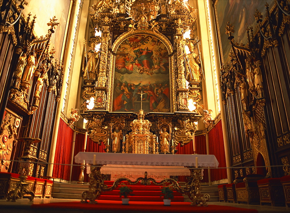 High altar dating from the 17th century by Linhart Wulliman and Franz Georgius, Cistercian Monastery Church, Vyssi Brod, South Bohemia, Czech Republic, Europe