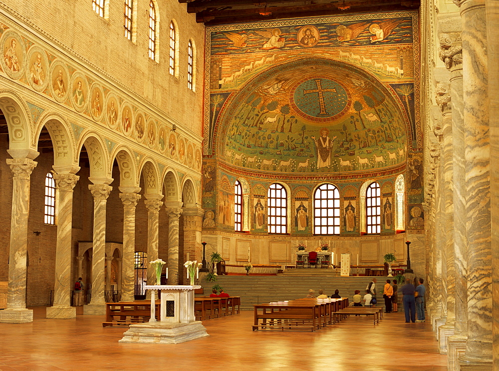 Church interior with mosaics showing the transfiguration of Christ and Bishop Apollinare at prayer, South East of Ravenna, Emilia-Romagna, Italy, Europe