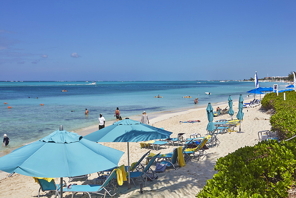 A view of Grace Bay at the Coral Garden Resort and Somewhere Restaurant, Providenciales, Turks and Caicos, in the Caribbean, West Indies, Central America