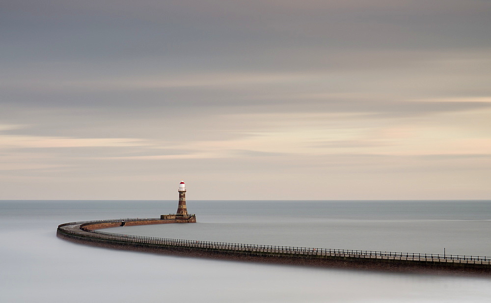 Roker Pier, Roker, Sunderland, England, United Kingdom, Europe