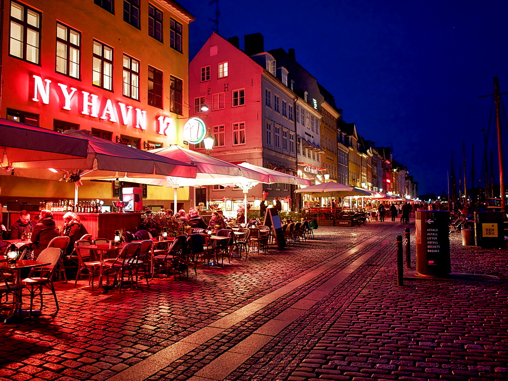 Evening at Nyhavn, Copenhagen, Denmark, Scandinavia, Europe