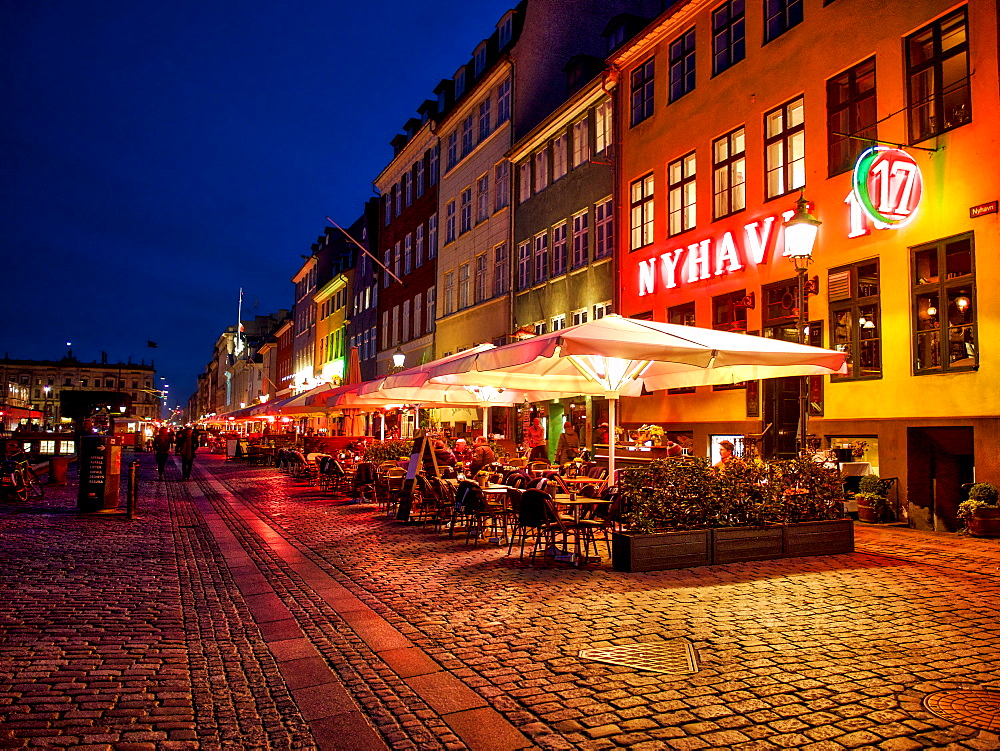 Evening at Nyhavn, Copenhagen, Denmark, Scandinavia, Europe