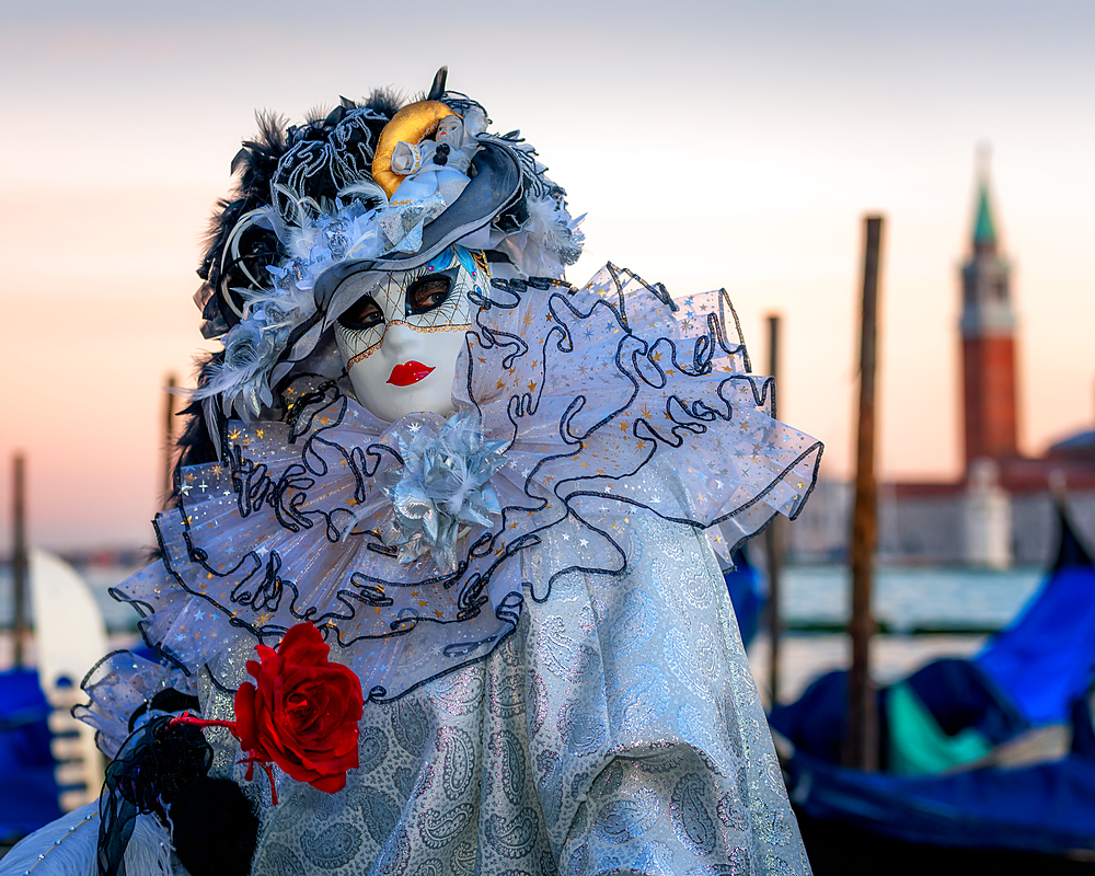 Model at the Venice Carnival, Venice, UNESCO World Heritage Site, Veneto, Italy, Europe