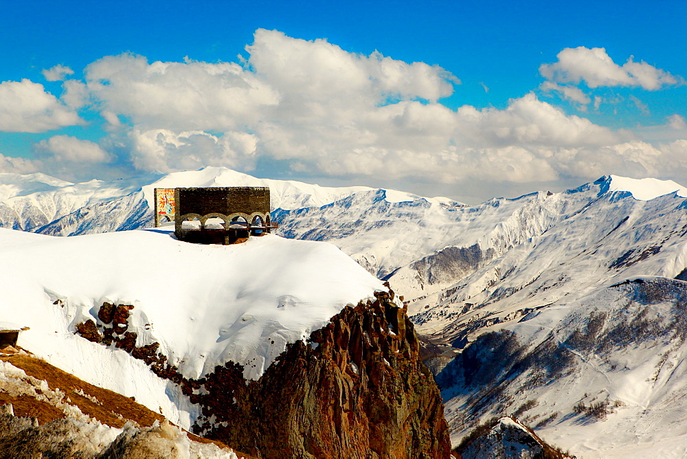 Peace Monument, Caucasus Mountains, Border of Russia and Georgia, Central Asia, Asia