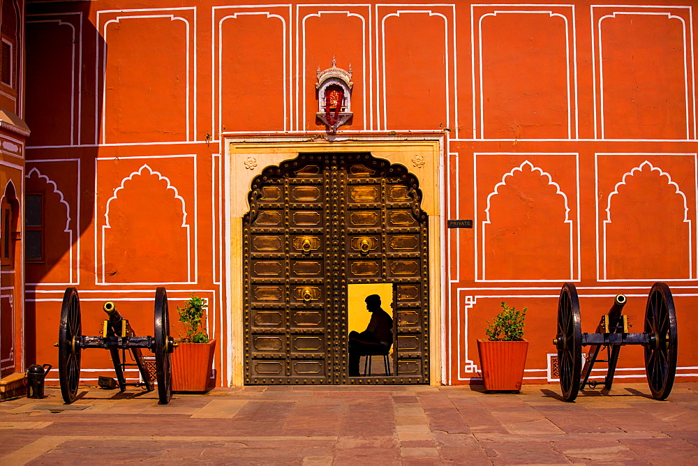 Guard at Rambagh Palace, Jaipur, Rajasthan, India, Asia