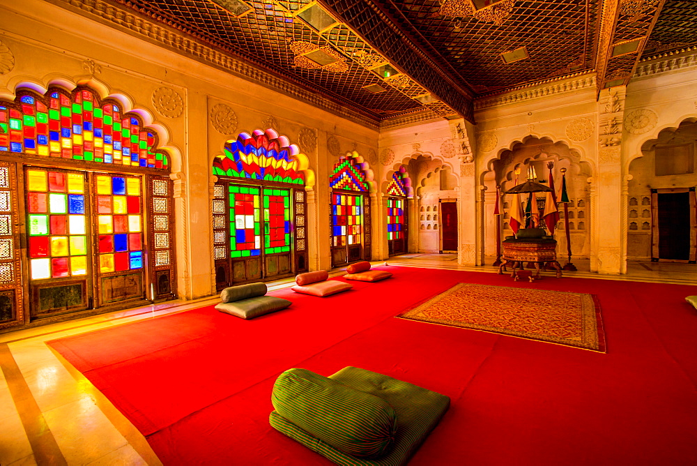 The Maharaja's sitting room in Mehrangarh Fort in Jodhpur, the Blue City, Rajasthan, India, Asia