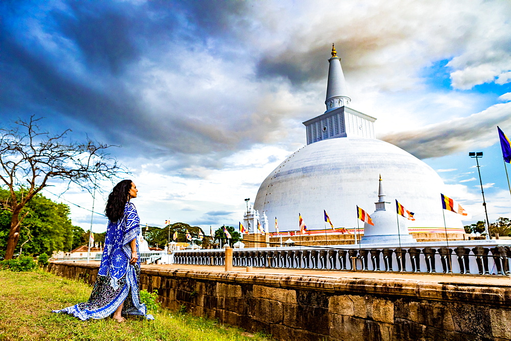 Model and Buddhist stupas in the ruins of the ancient kingdom of Sri Lanka, Anuradhapura, UNESCO World Heritage Site, Sri Lanka, Asia