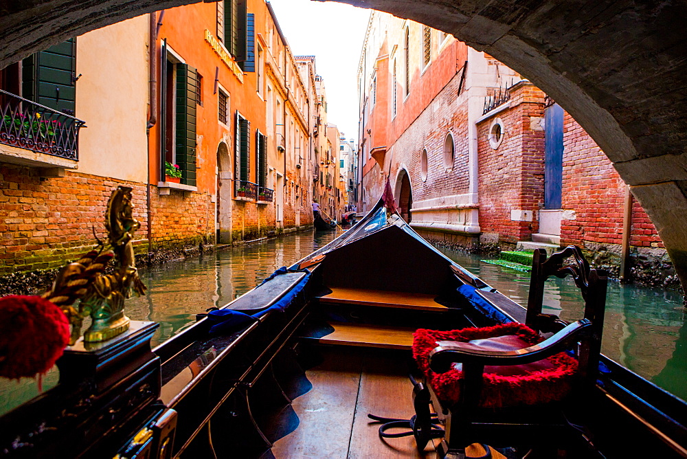 Floating on a gondola, Venice, UNESCO World Heritage Site, Veneto, Italy, Europe