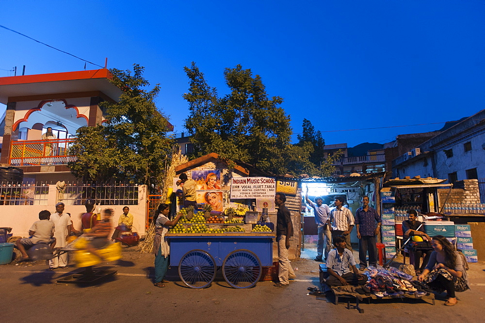 Market square in Rishikesh, Uttarakhand, India, Asia