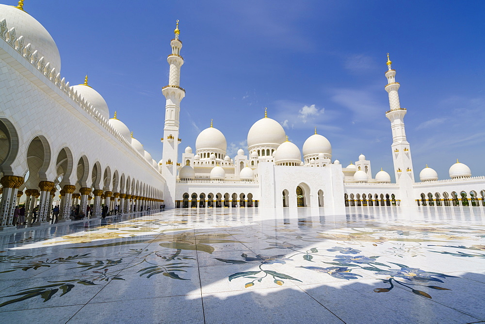 Sheikh Zayed Grand Mosque, Abu Dhabi, United Arab Emirates, Middle East