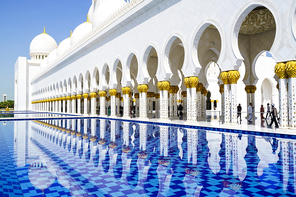 Sheikh Zayed Mosque, Abu Dhabi, United Arab Emirates, Middle East