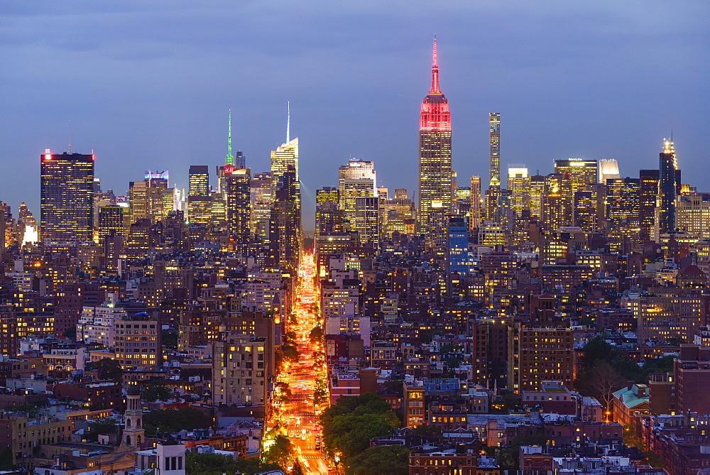 Empire State Building and city skyline, Manhattan, New York City, United States of America, North America