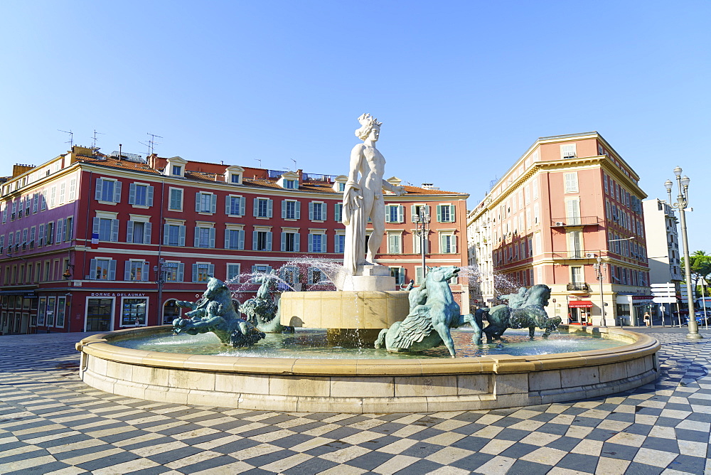 Fontaine du Soleil, Place Messina, Old Town, Nice, Alpes-Maritimes, Cote d'Azur, Provence, French Riviera, France, Mediterranean, Europe