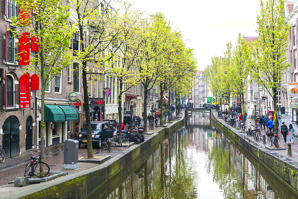 Canal in the Red Light District, Amsterdam, Netherlands, Europe