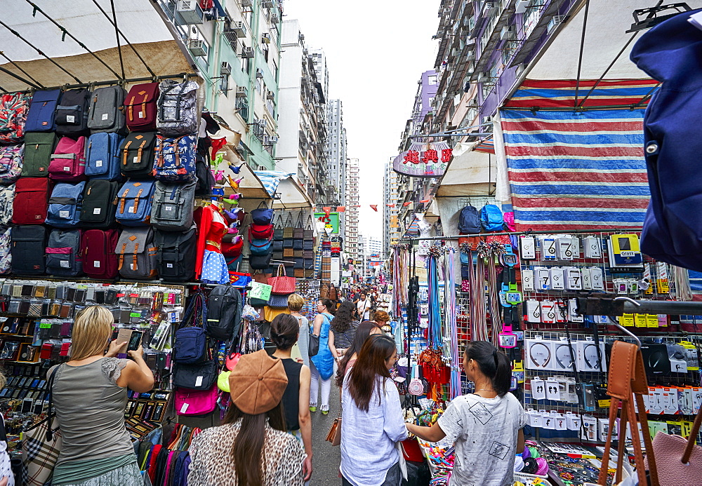 Ladies Market in Mong Kok (Mongkok), Kowloon, Hong Kong, China, Asia