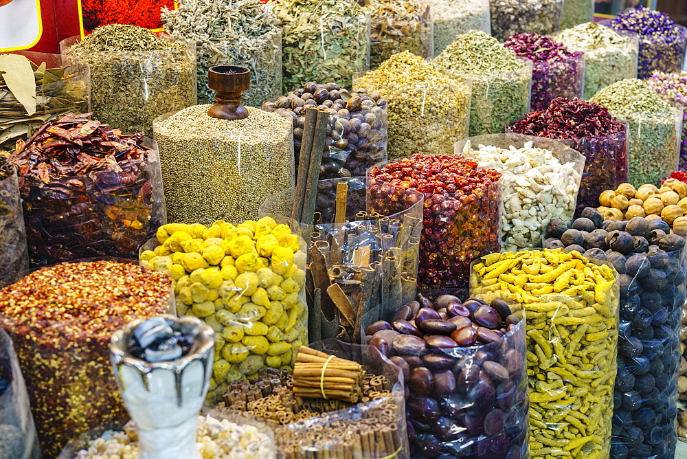 Spices for sale in the Spice Souk, Al Ras, Deira, Dubai, United Arab Emirates, Middle East