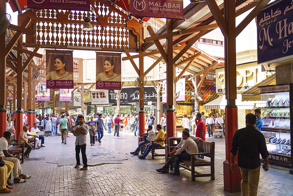 The Gold Souk, Al Ras, Deira, Dubai, United Arab Emirates, Middle East