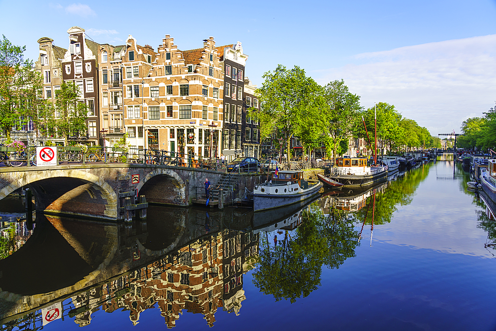 Brouwersgracht Canal, Amsterdam, North Holland, The Netherlands, Europe