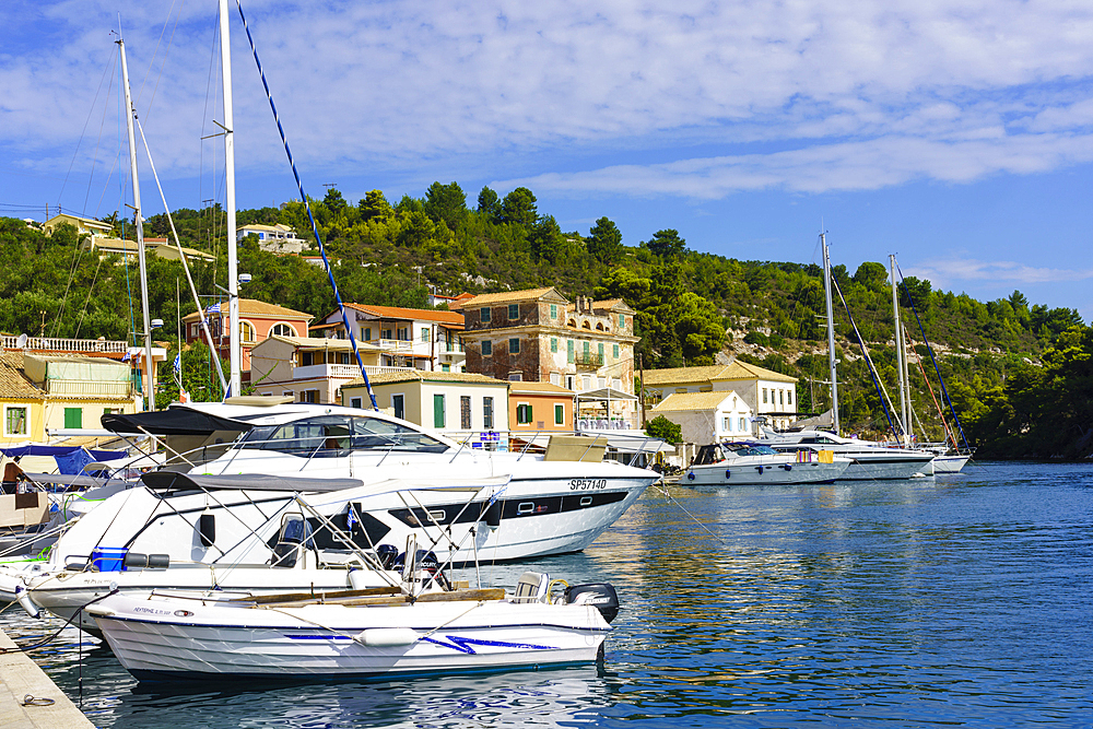 The pretty town of Gaios, the main port and harbour on the island, Paxos, Ionian Islands, Greek Islands, Greece, Europe