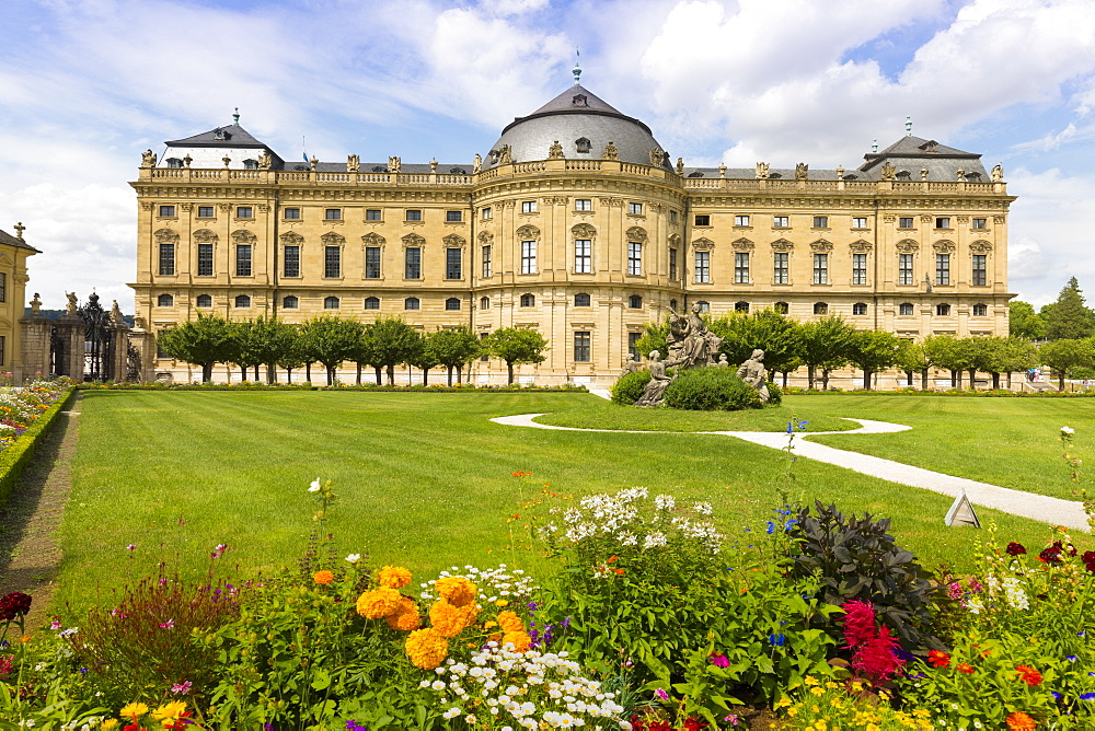 The Residence Palace, Hofgarten Park, UNESCO World Heritage Site, Wurzburg, Franconia, Bavaria, Germany, Europe