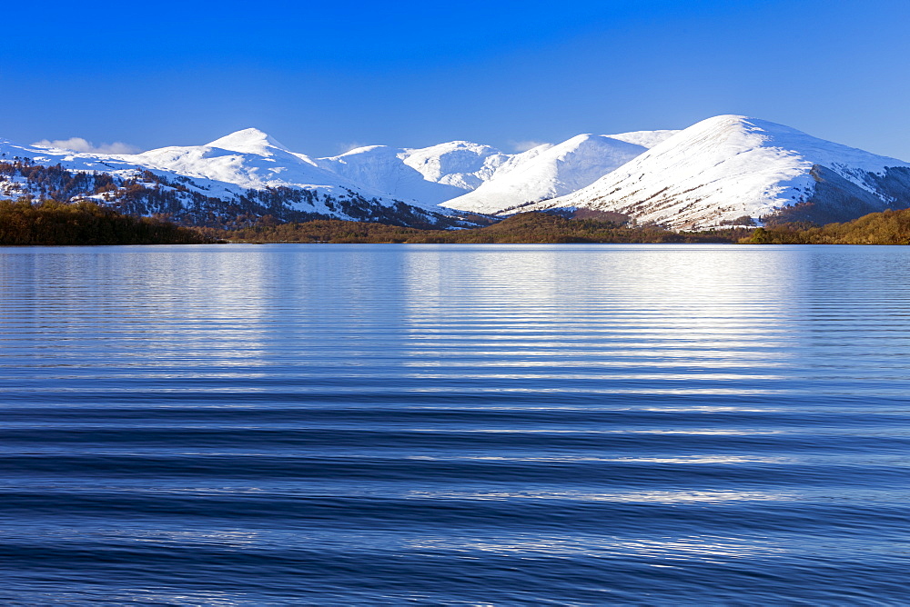 Waves and mountains, Loch Lomond, Scotland, United Kingdom, Europe