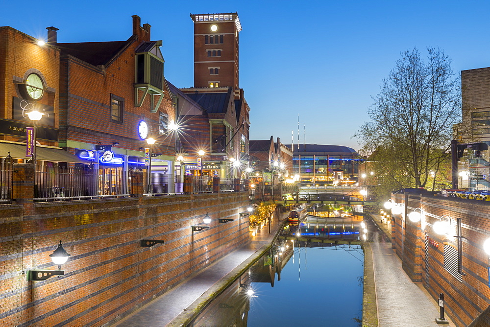 Canal Old Line, view from Broad Street, Birmingham, England, United Kingdom, Europe