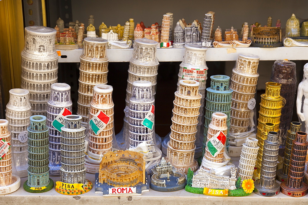 Souvenirs of the Leaning Tower of Pisa (Torre Pendente) and of Roma, Pisa, Tuscany, Italy, Europe