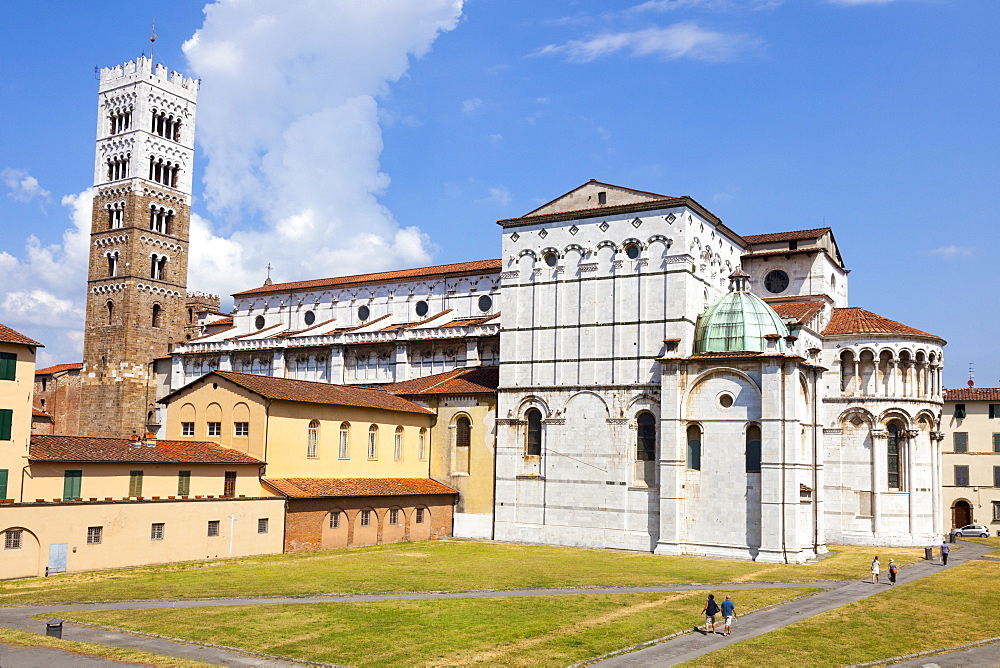 St. Martin's Cathedral (Duomo di San Martino), Lucca, Tuscany, Italy, Europe