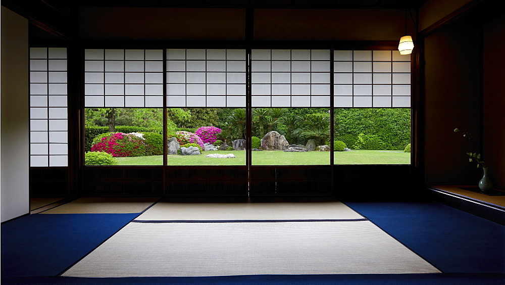 Tea room in Jonan-gu shrine gardens, Kyoto, Japan, Asia