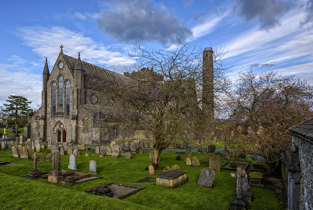 St. Canice's Cathedral, Kilkenny, County Kilkenny, Leinster, Republic of Ireland, Europe