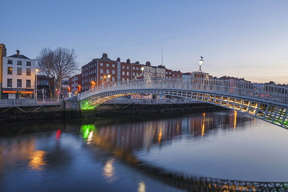 The River Liffey, Dublin, Republic of Ireland, Europe