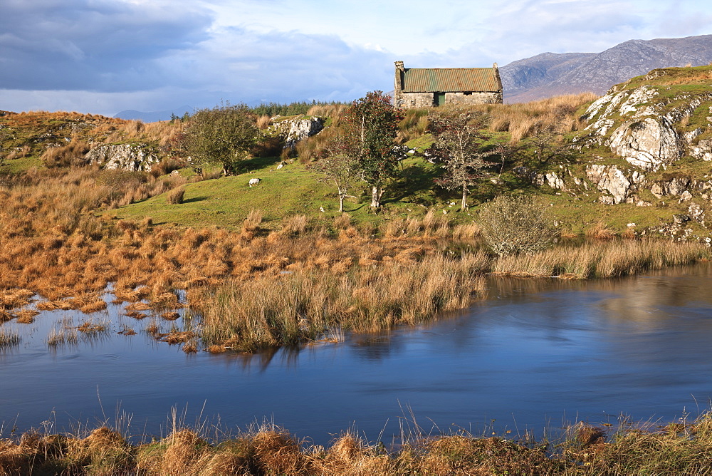 Near Maum Cross, Connemara, County Galway, Connacht, Republic of Ireland, Europe