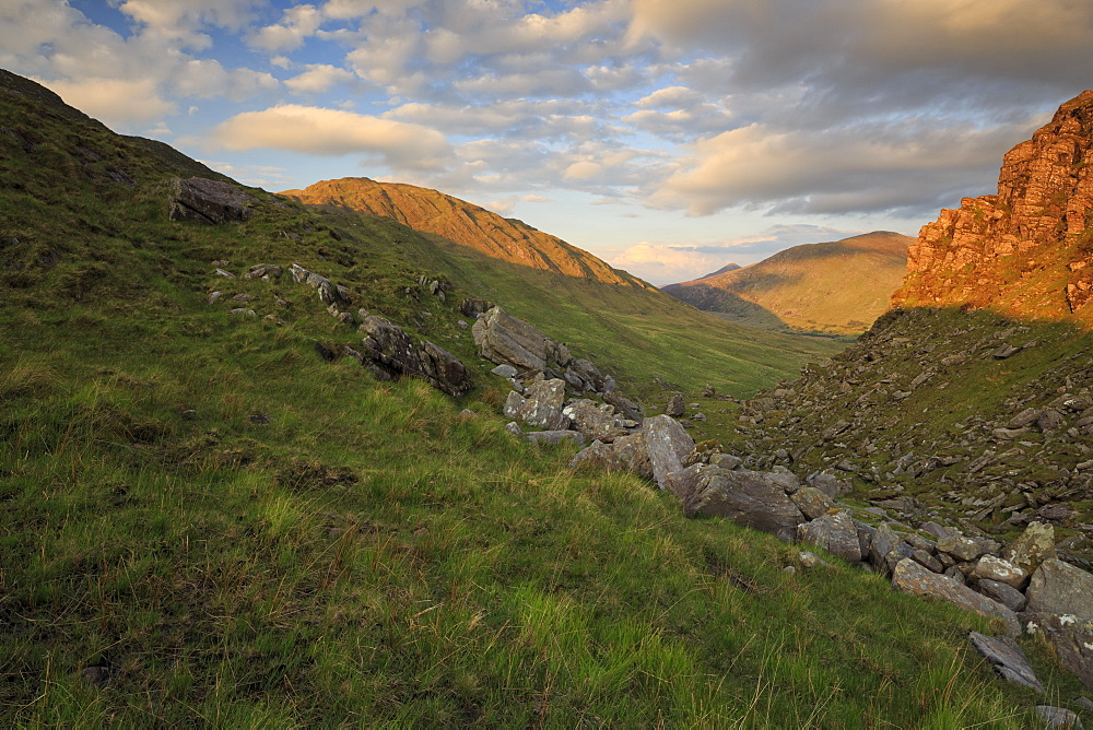 Ballaghbeama Gap, County Kerry, Munster, Republic of Ireland, Europe