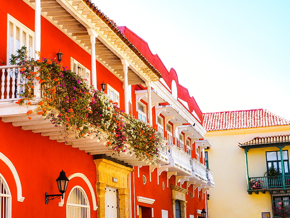 Balcony overflowing with flowers, Old Town, Cartagena, Colombia, South America