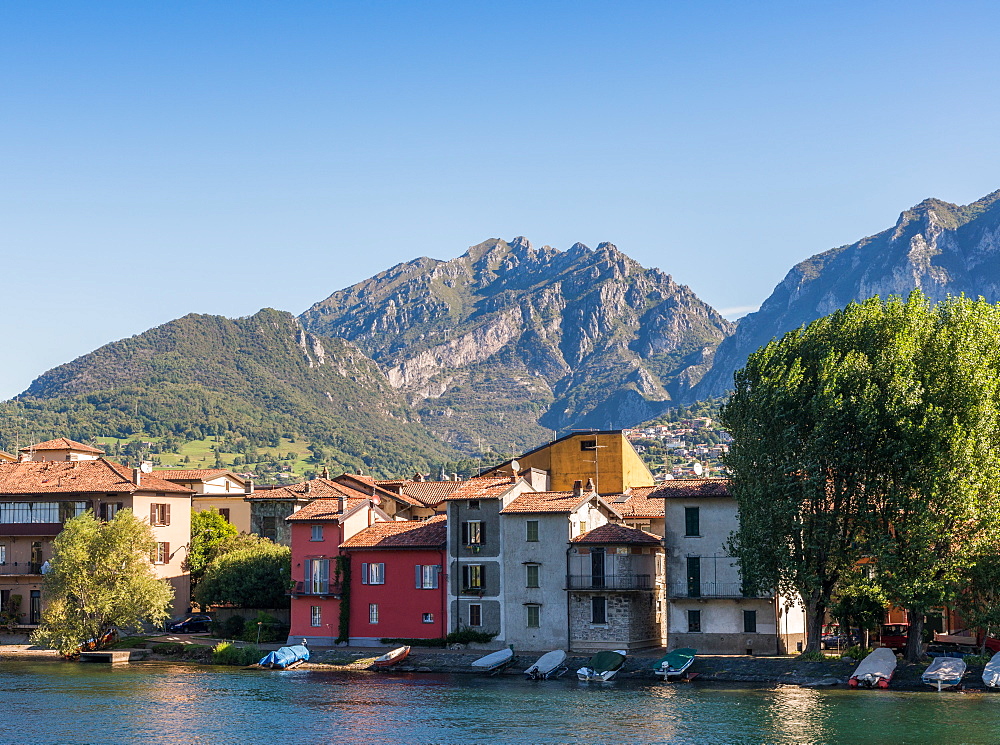 Houses on Lake Lecco, part of Lake Como, Lombardy, Italian Lakes, Italy, Europe