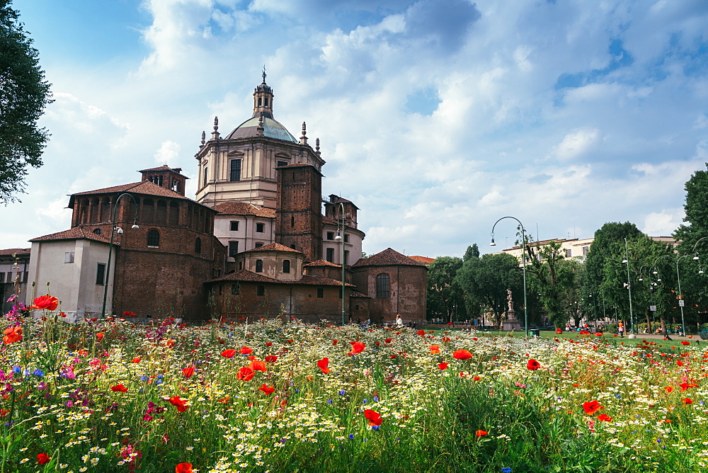 The Basilica of San Lorenzo Maggiore, an important place of Catholic worship, Milan, Lombardy, Italy, Europe