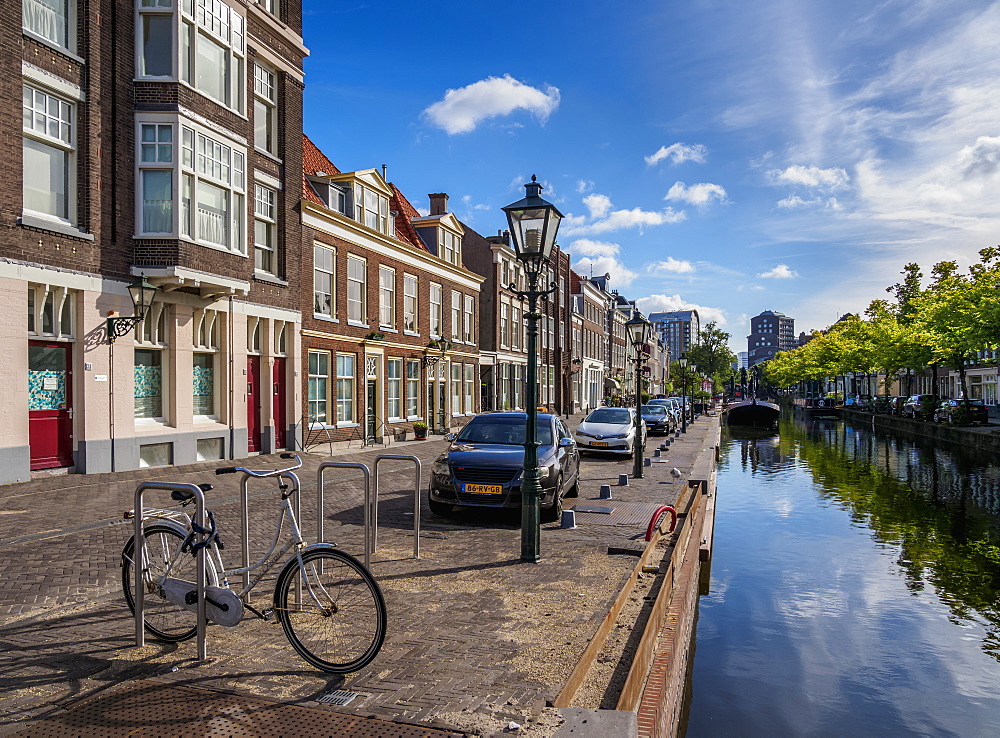 Zuidwal Canal, The Hague, South Holland, The Netherlands, Europe