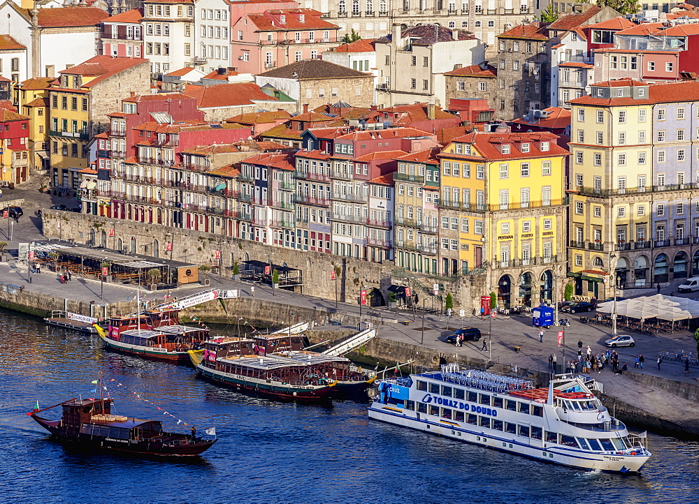 Colourful houses of Ribeira, elevated view, UNESCO World Heritage Site, Porto, Portugal, Europe