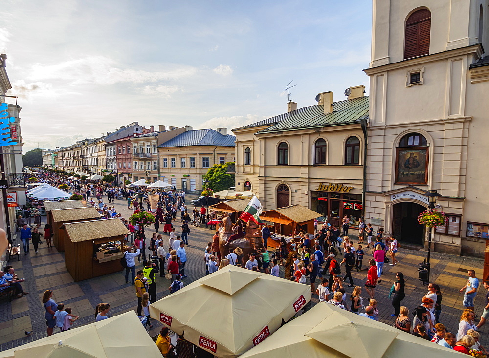 Krakowskie Przedmiescie Street, Jagiellonian Fair, City of Lublin, Lublin Voivodeship, Poland, Europe